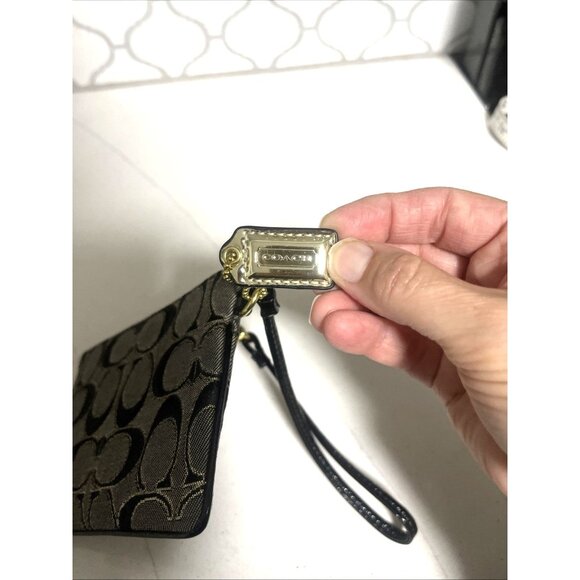 NWOT Coach Poppy Black & Gold Signature & Leather Wristlet Wallet 46131 - Picture 4 of 7